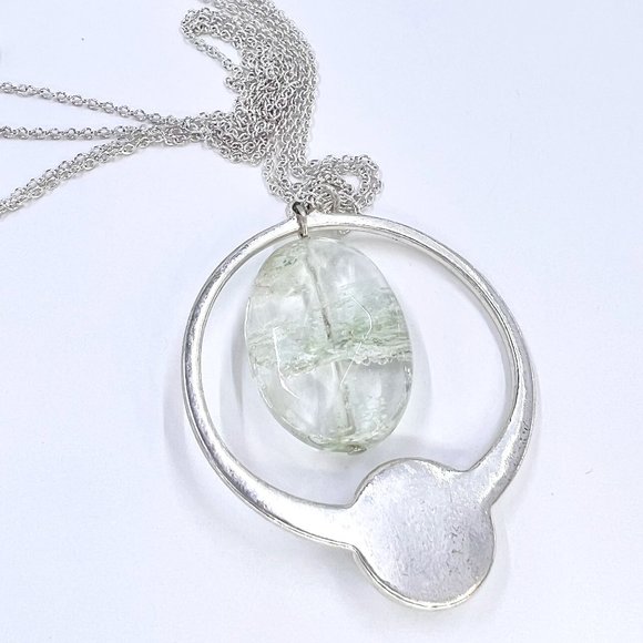 New / Handcrafted - Green Glass Bead Pendant 16” Silver Tone 2 Strand Necklace - Picture 7 of 8